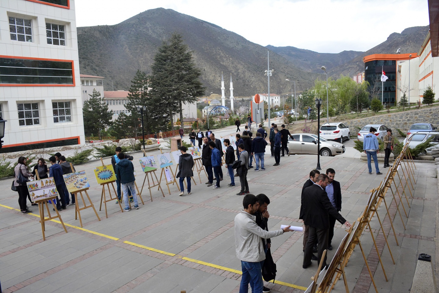 Turizm ve Barış temalı sergi 4