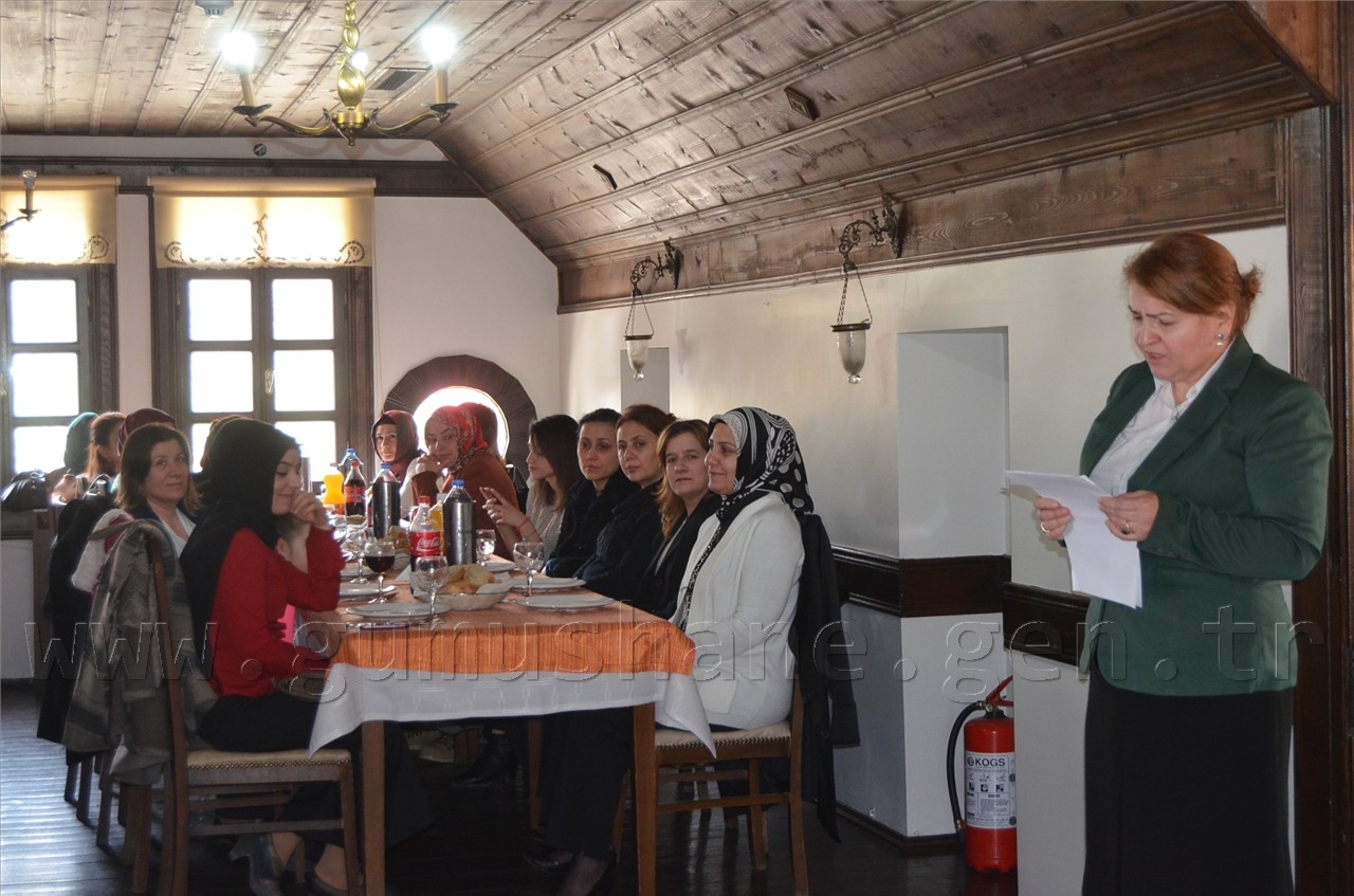 Eğitim-Bir-Sen Kadınlar Gününü Kutladı 3