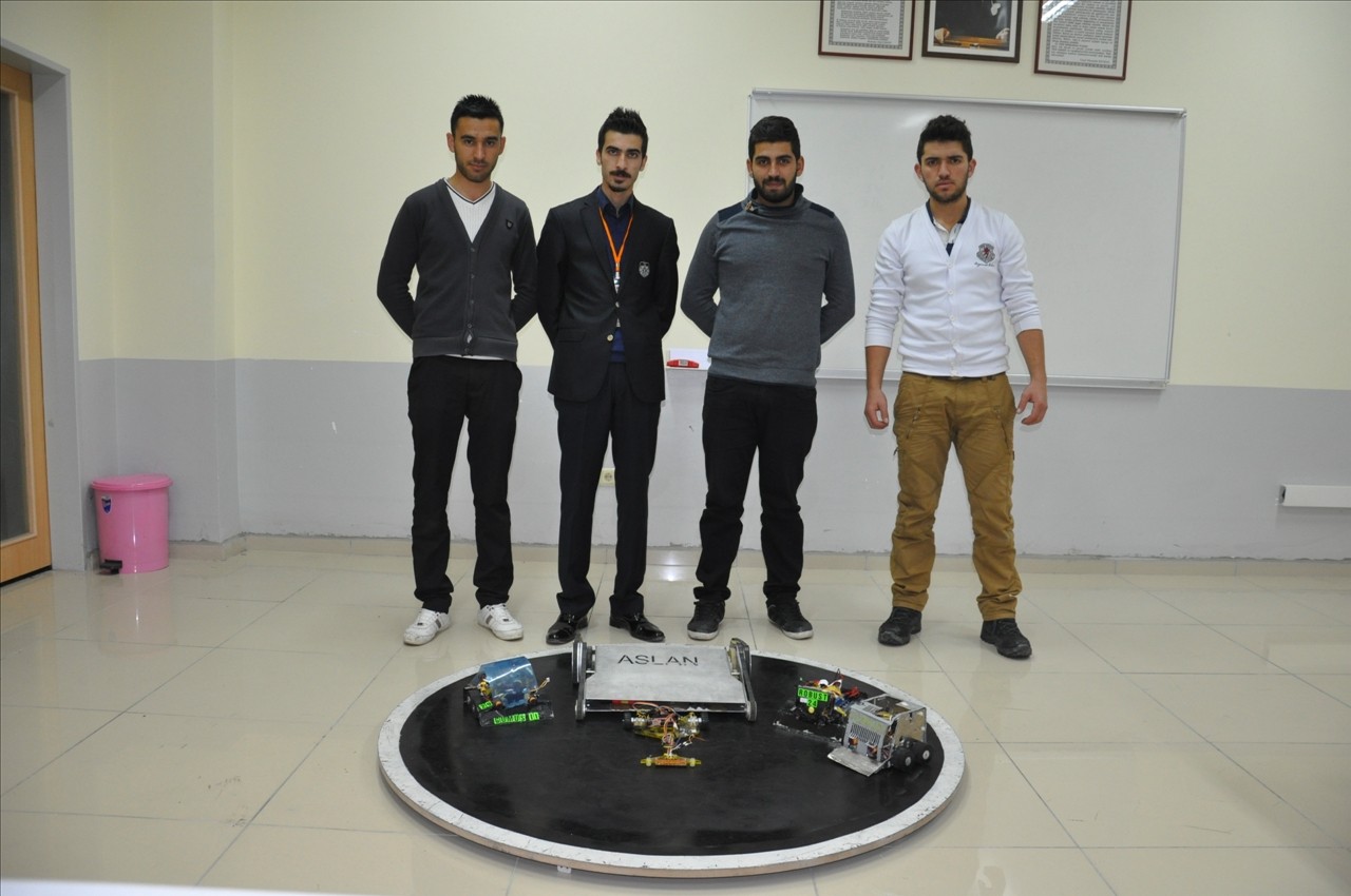 Aslan, Gümüş 1 ve Fırtına Görücüye Çıktı 1