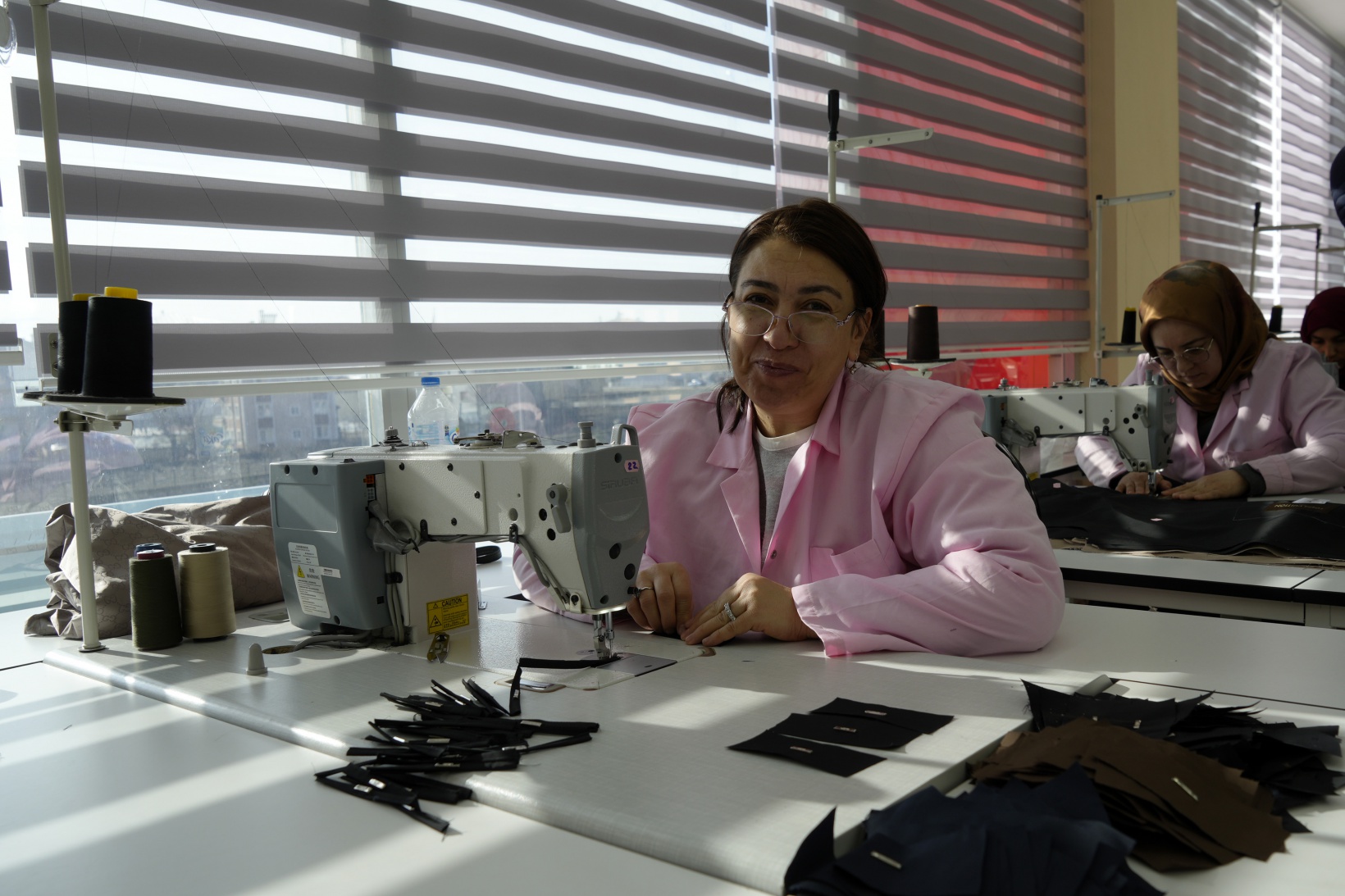 Kelkit’te tamamı kadın çalışanlardan oluşan tekstil atölyesi açıldı   28