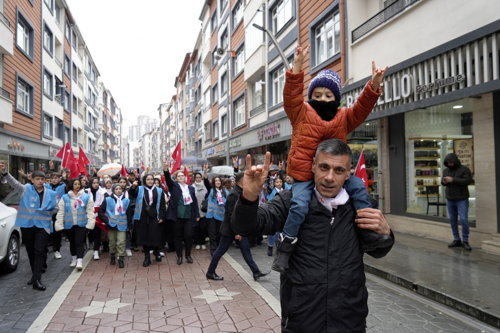 MHP’den “Başlangıç yürüyüşü” 4