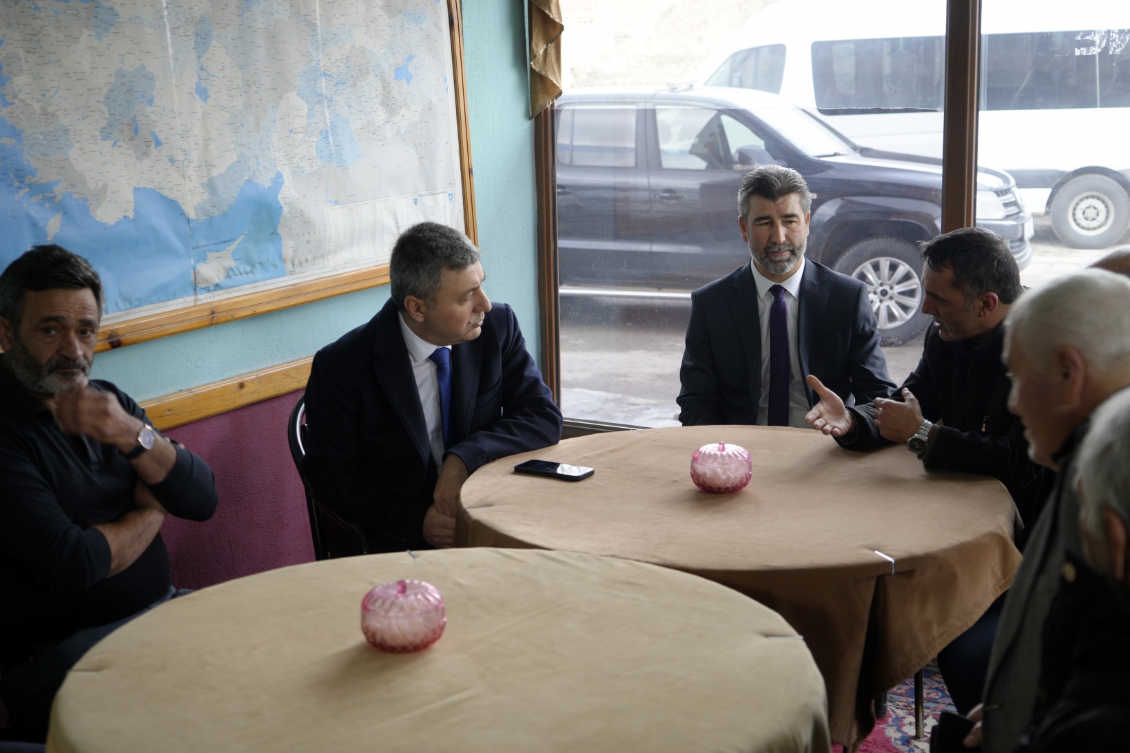 Vali Tanrısever’den okullara ziyaret  1