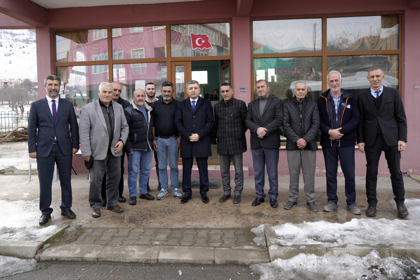 Vali Tanrısever’den okullara ziyaret  3