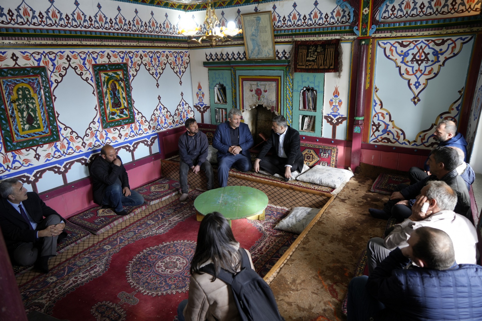 Vali Tanrısever tarihi Sarıçiçek Köy Odaları’nda incelemelerde bulundu 10