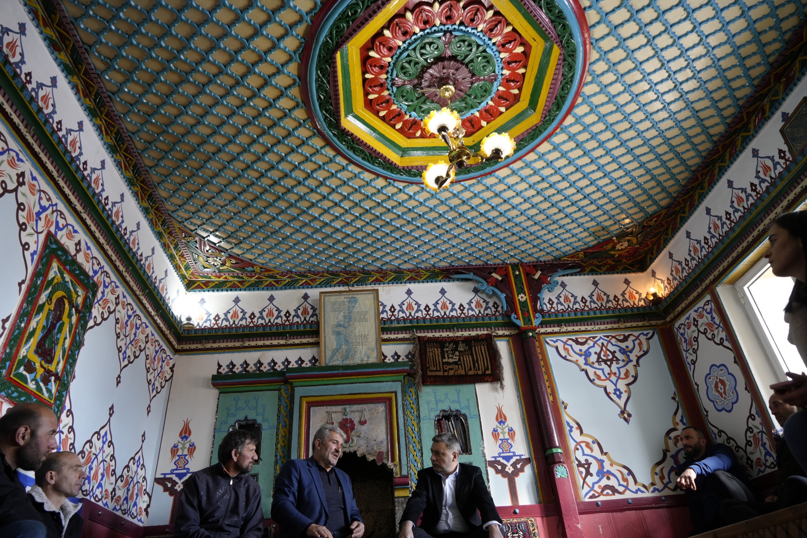 Vali Tanrısever tarihi Sarıçiçek Köy Odaları’nda incelemelerde bulundu 8