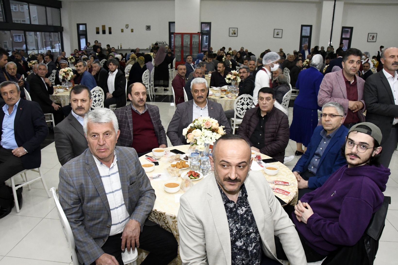 AK Parti’den coşkulu ‘Vefa’ iftarı 43