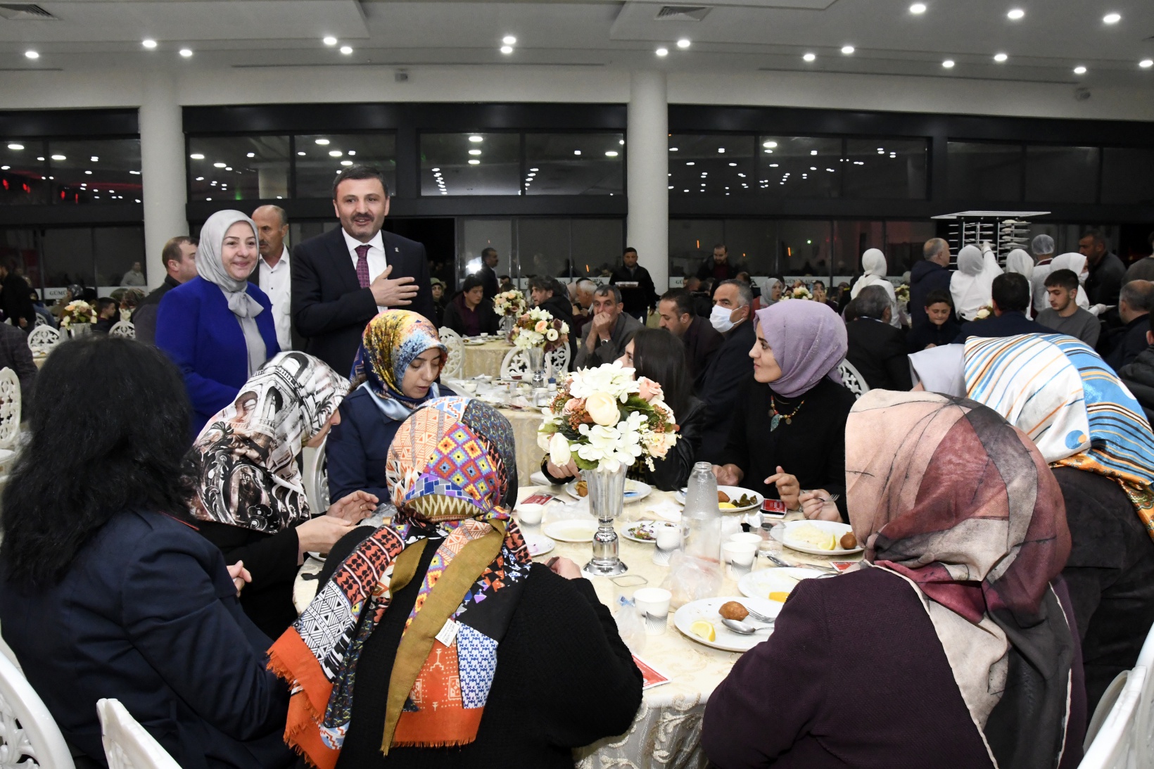 AK Parti’den coşkulu ‘Vefa’ iftarı 24