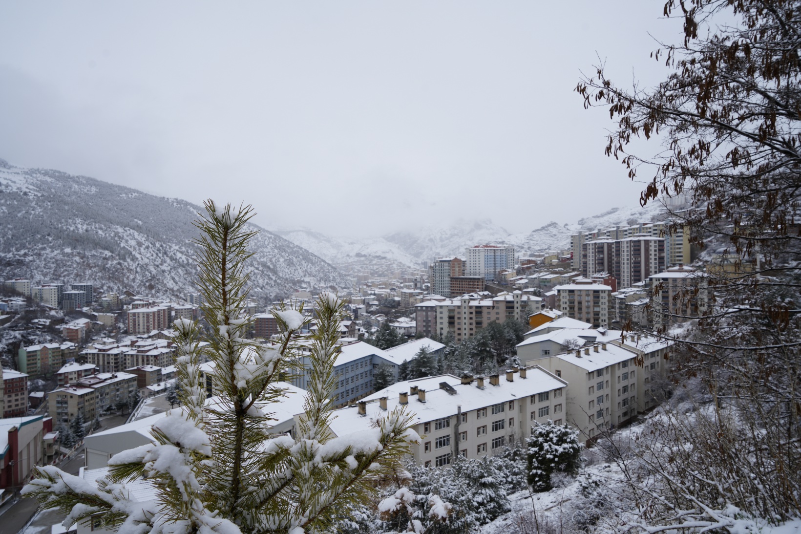 Gümüşhane’de Mart kapıdan baktırıyor 9