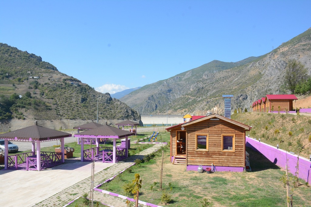 Bu Köy Başka Köy 5