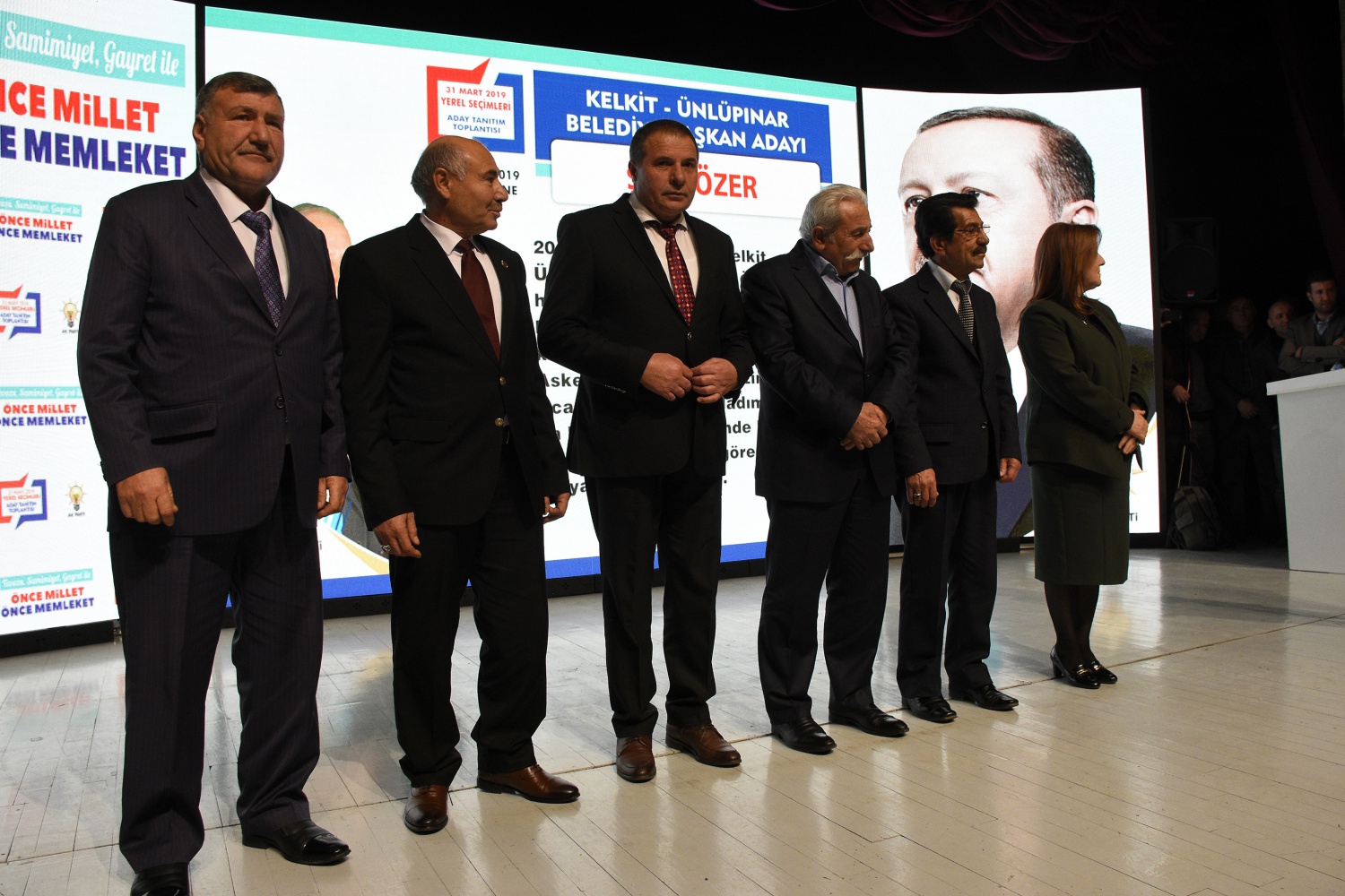 AK Parti Gümüşhane’de aday tanıtım toplantısı düzenledi 1