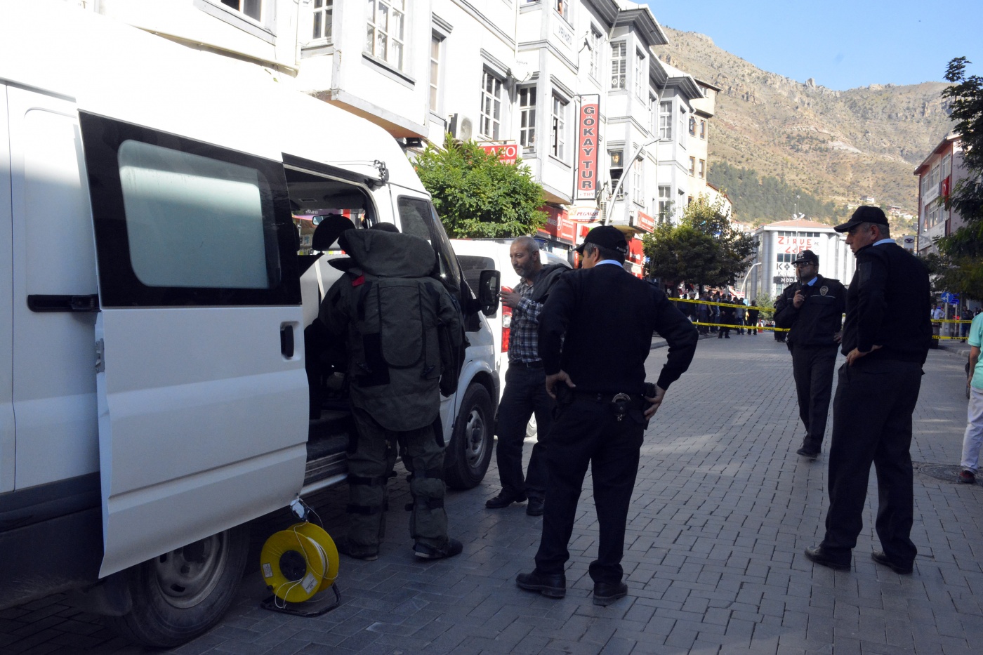 Gümüşhane’de şüpheli paket imha edildi 1