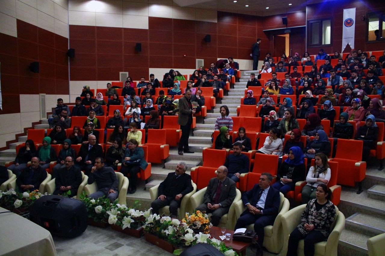 Ali Fuad Başgil Gümüşhane’de anlatıldı 2