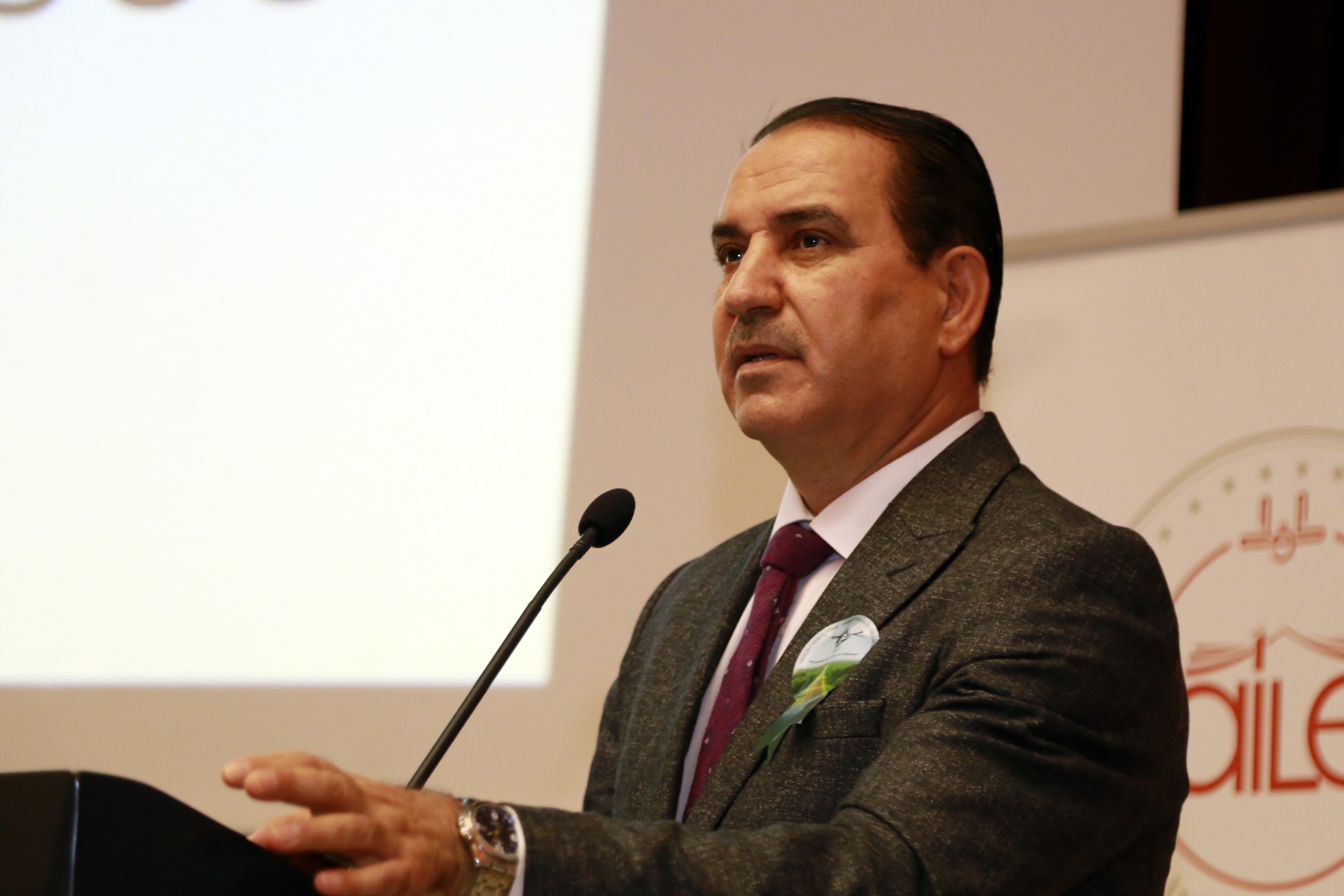 “En güzel model, en güzel örnek O” 10