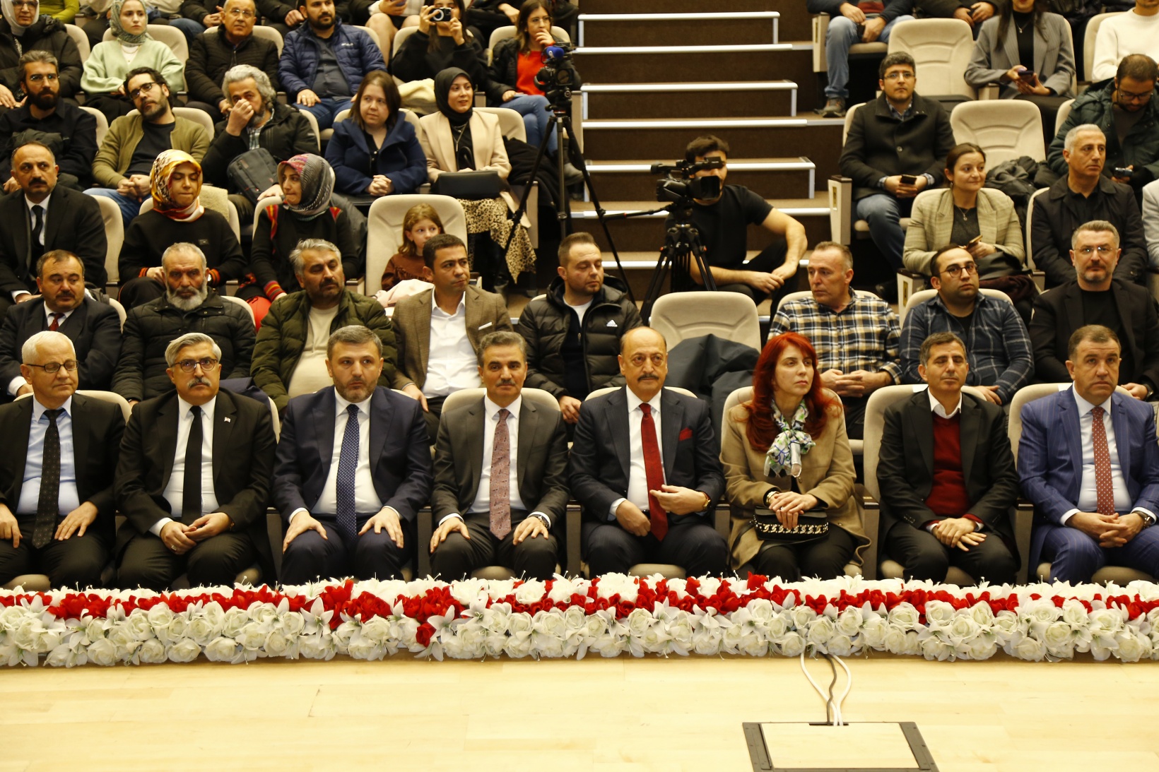 Dr. Mustafa Çalık vefatının 1. yıldönümünde Gümüşhane’de anıldı 39