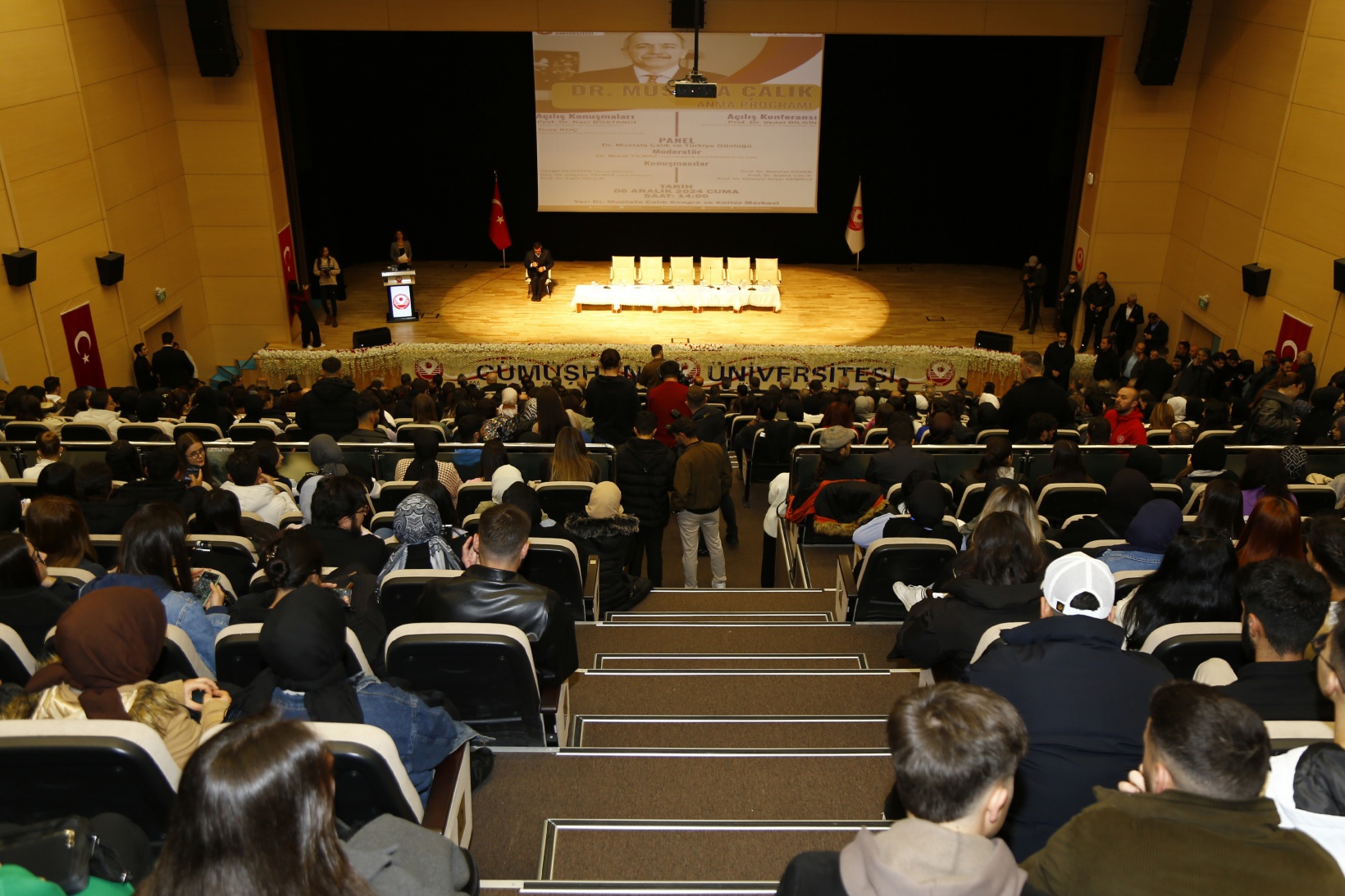 Dr. Mustafa Çalık vefatının 1. yıldönümünde Gümüşhane’de anıldı 29