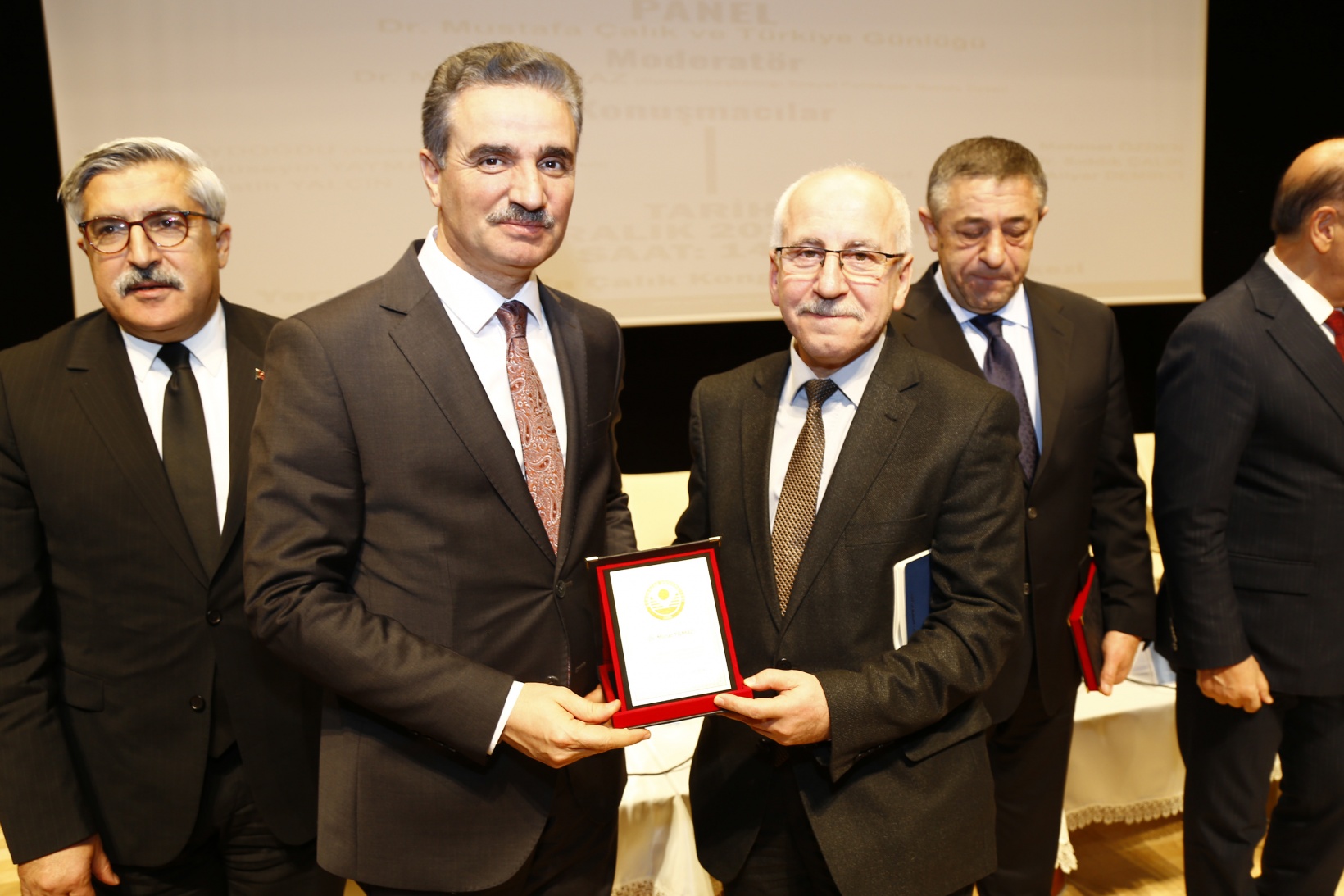 Dr. Mustafa Çalık vefatının 1. yıldönümünde Gümüşhane’de anıldı 13