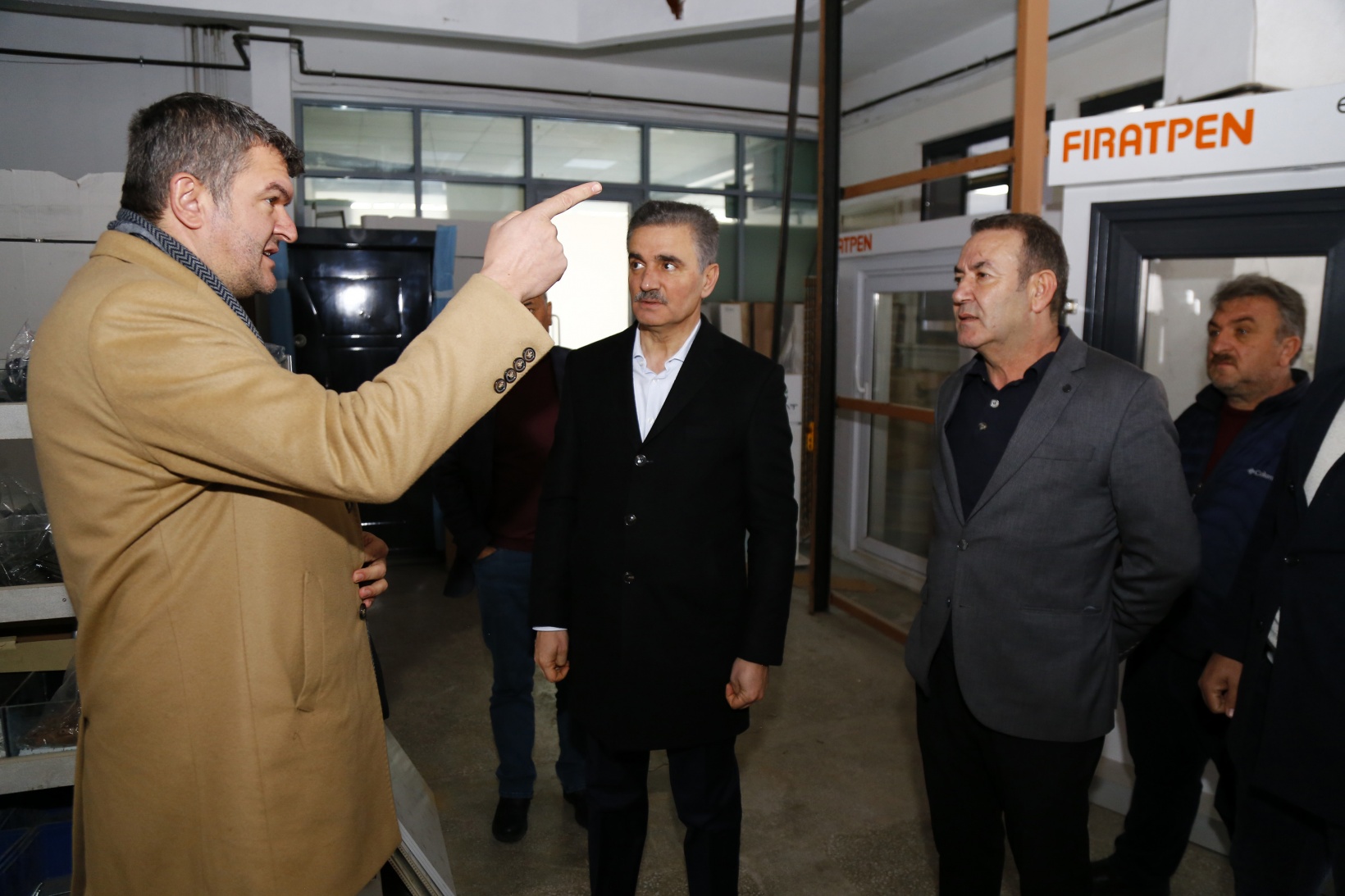 Vali Baruş sanayi esnafıyla buluştu 3