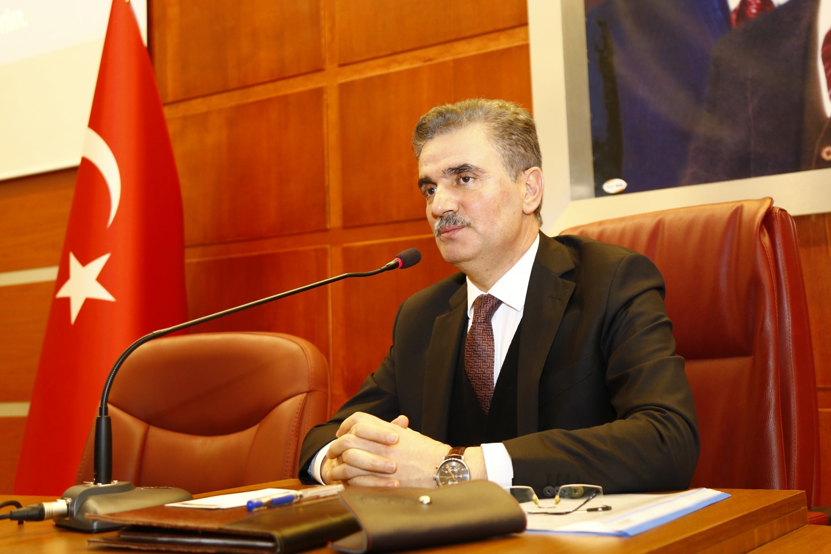 Vali Baruş: Aile yapısı güçlü olmayan toplum ayakta kalamaz 6