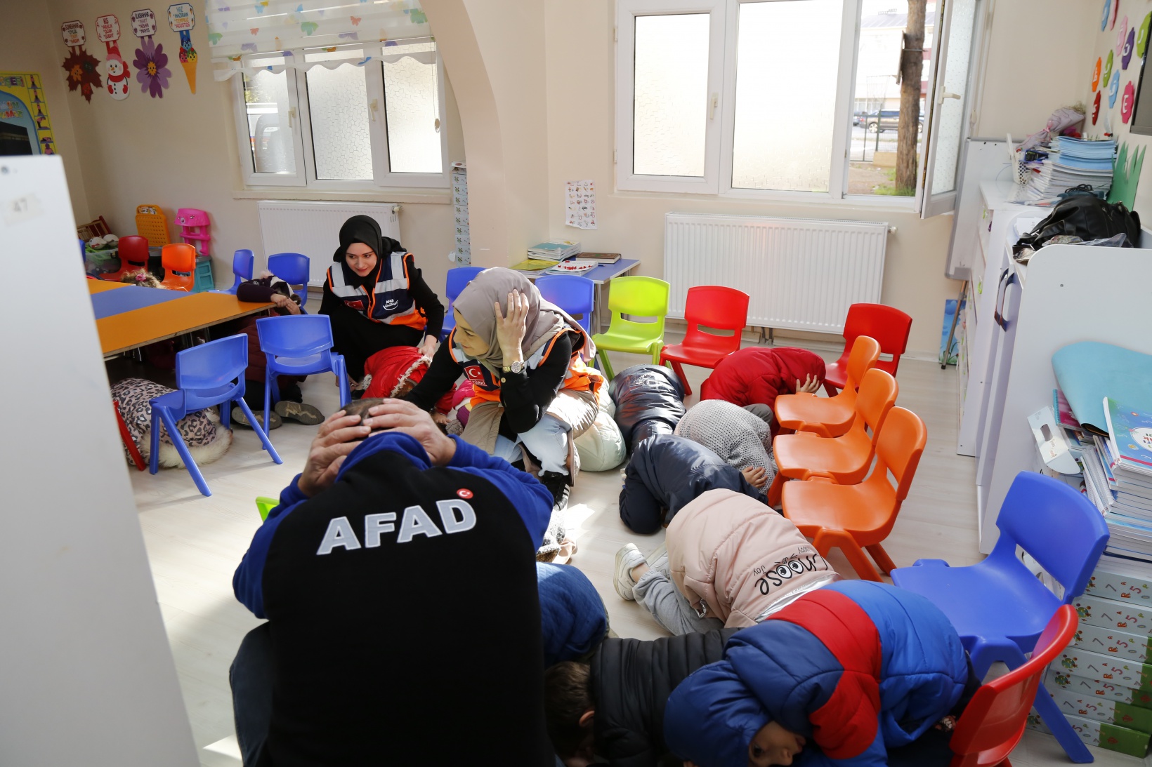 Gümüşhane’de deprem anı tatbikatı yapıldı 13