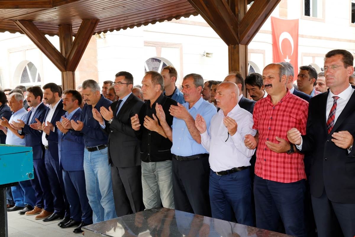 Köse son yolculuğuna uğurlandı 6