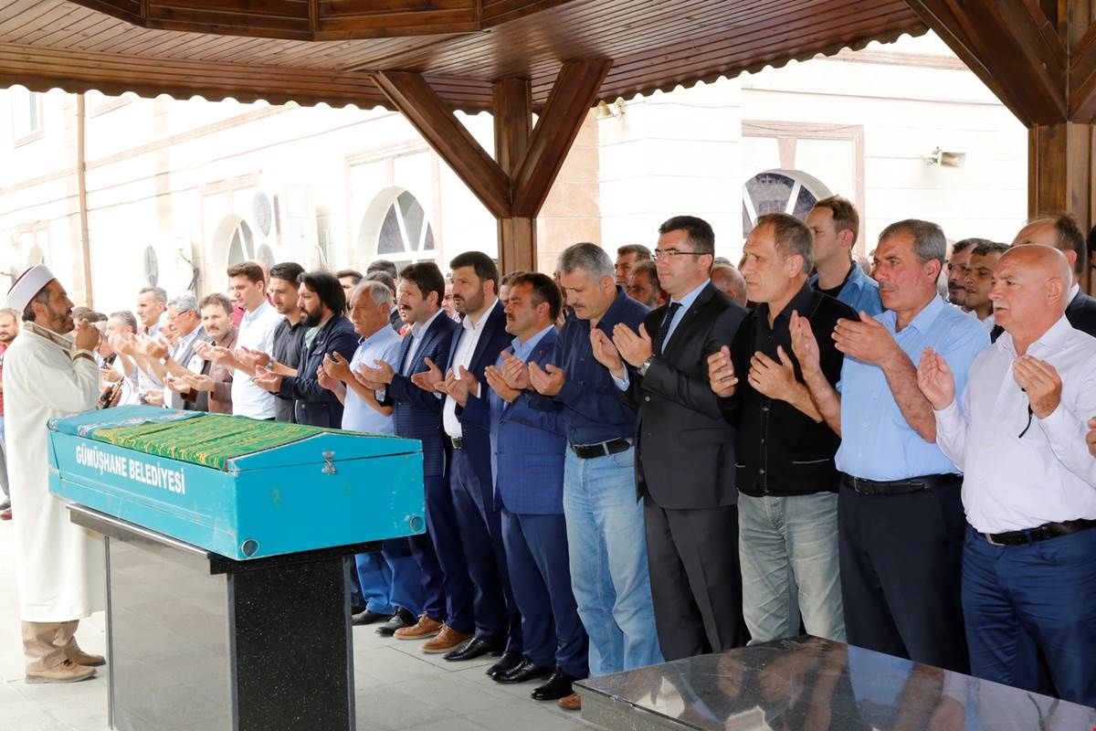 Köse son yolculuğuna uğurlandı 4