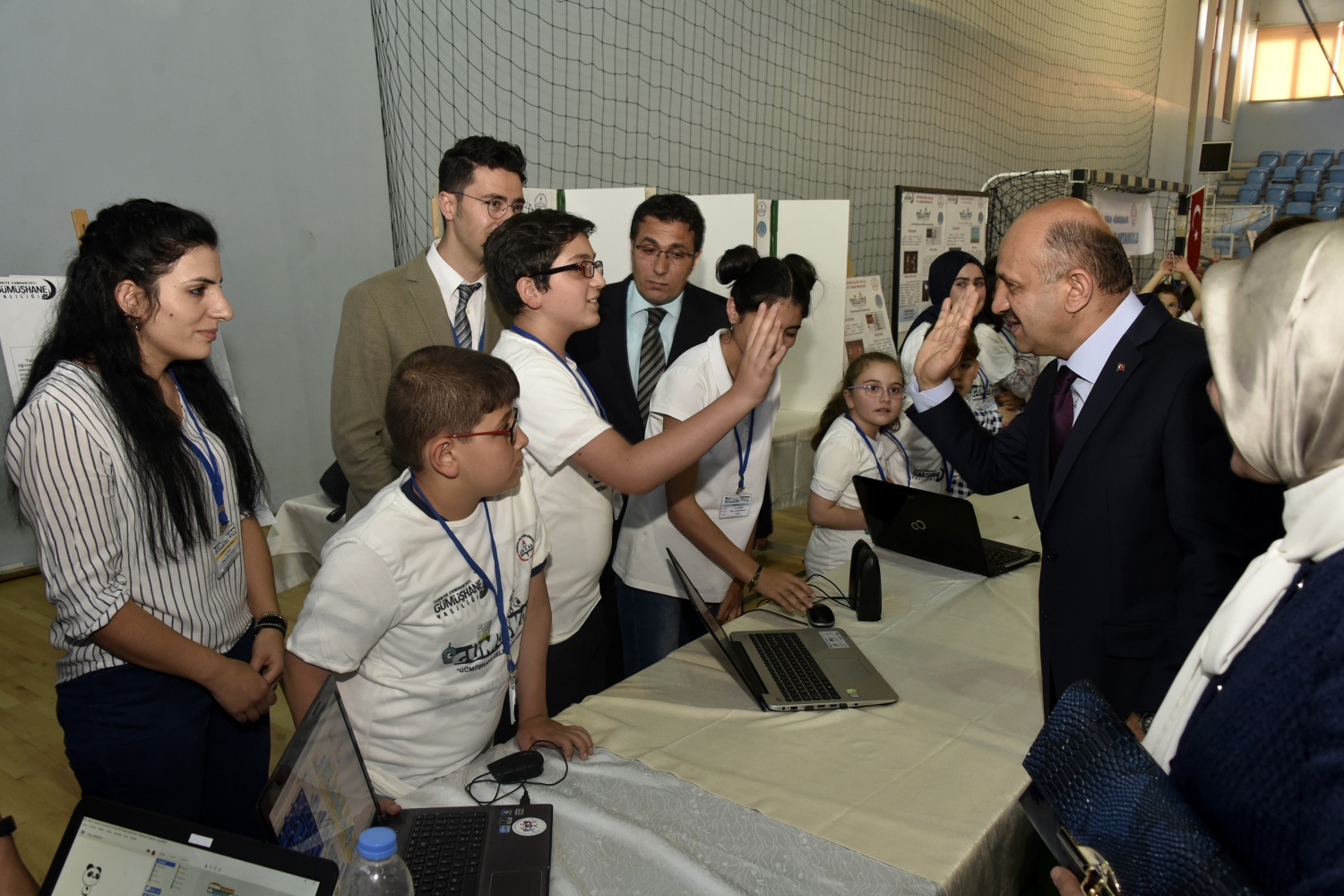 Başbakan Yardımcısı Fikri Işık Gümüşhane’de 2