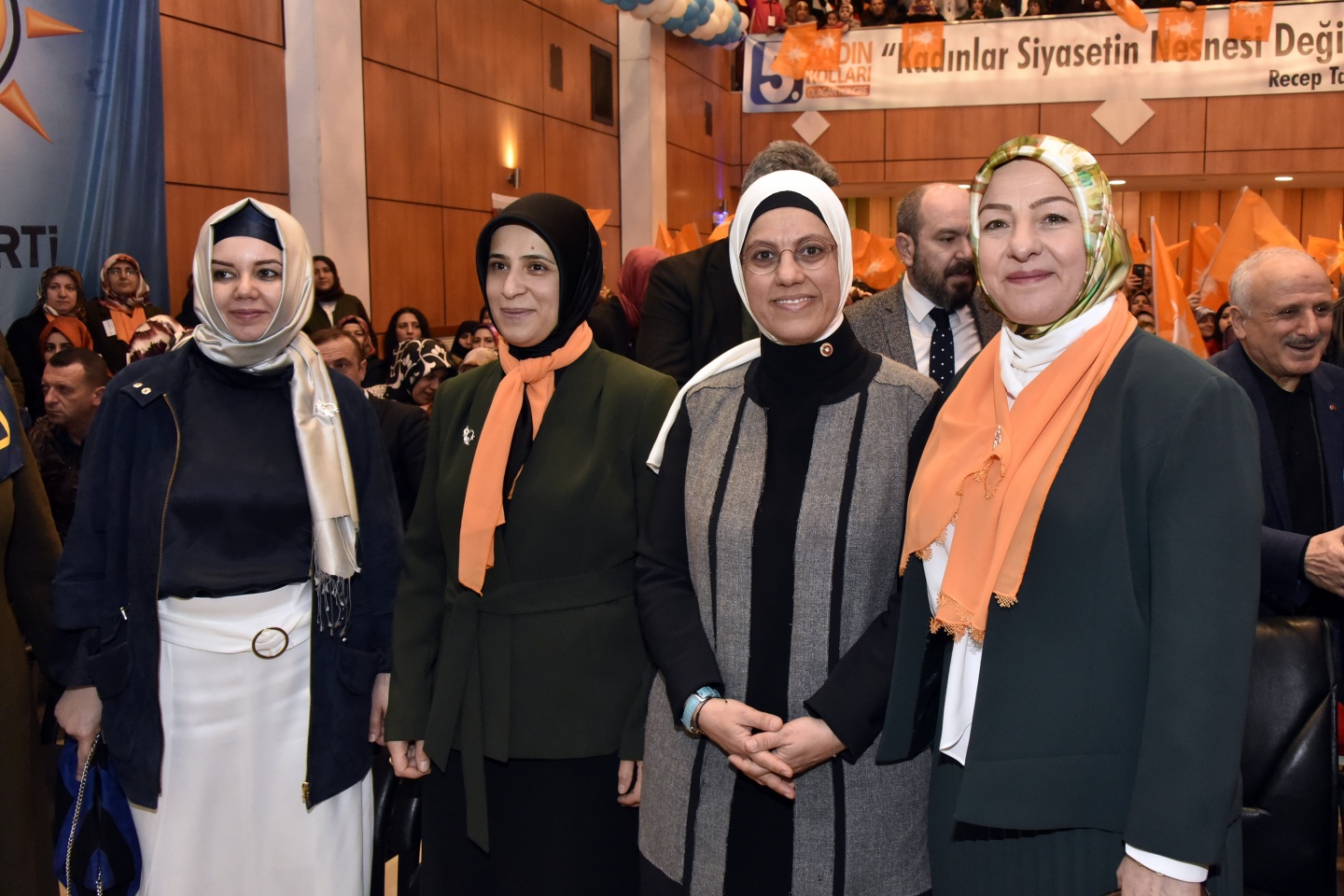 AK Parti Kadın Kollarında Münire Şeyhoğlu dönemi 2