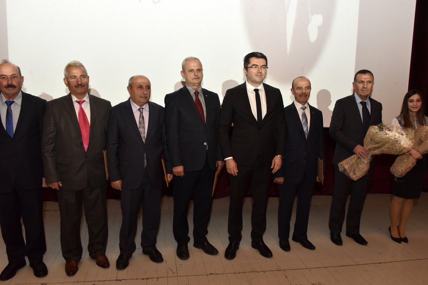 Gümüşhane’de 24 Kasım Öğretmenler Günü kutlandı 3