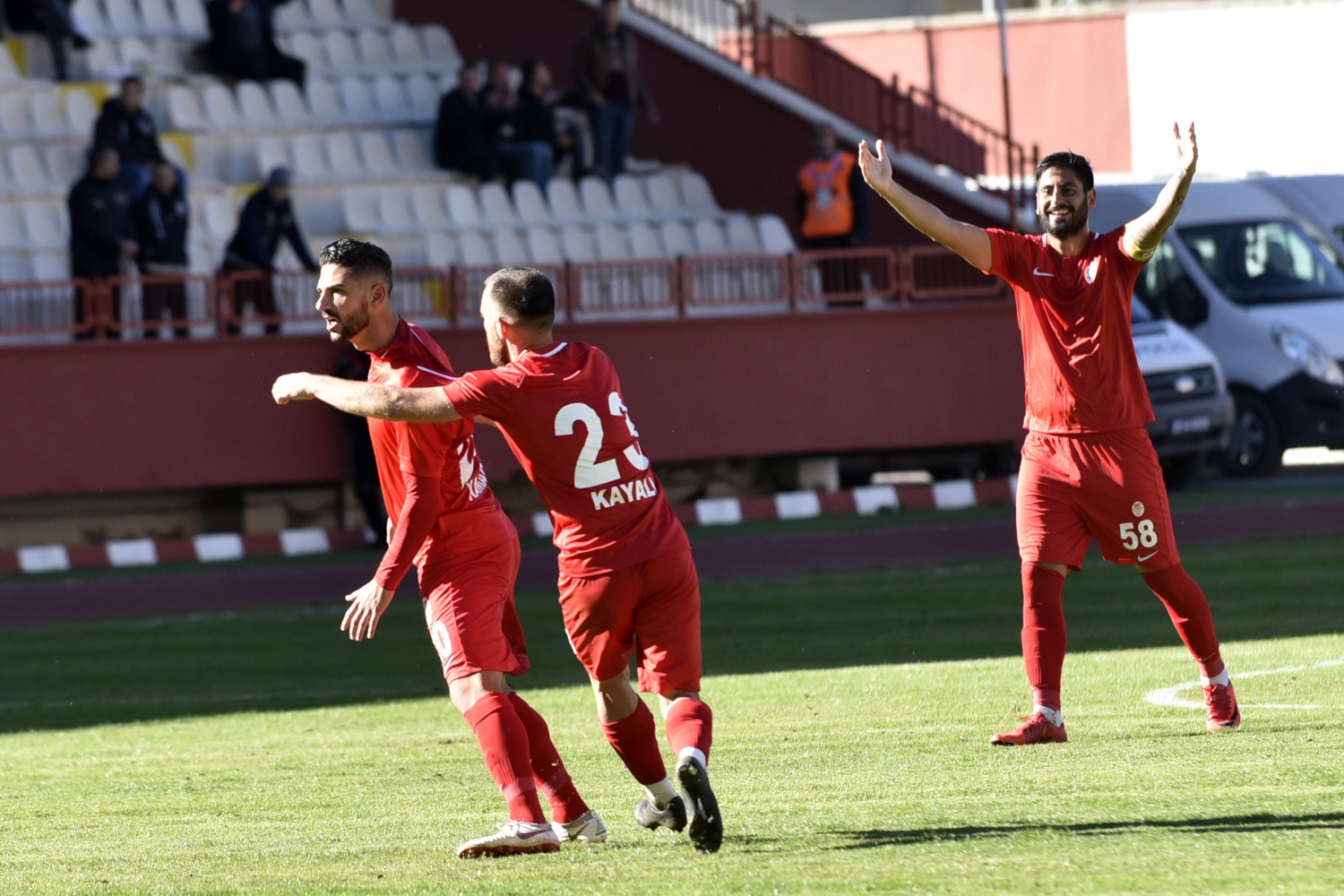 Gümüş, sonradan açıldı: 2-2 2