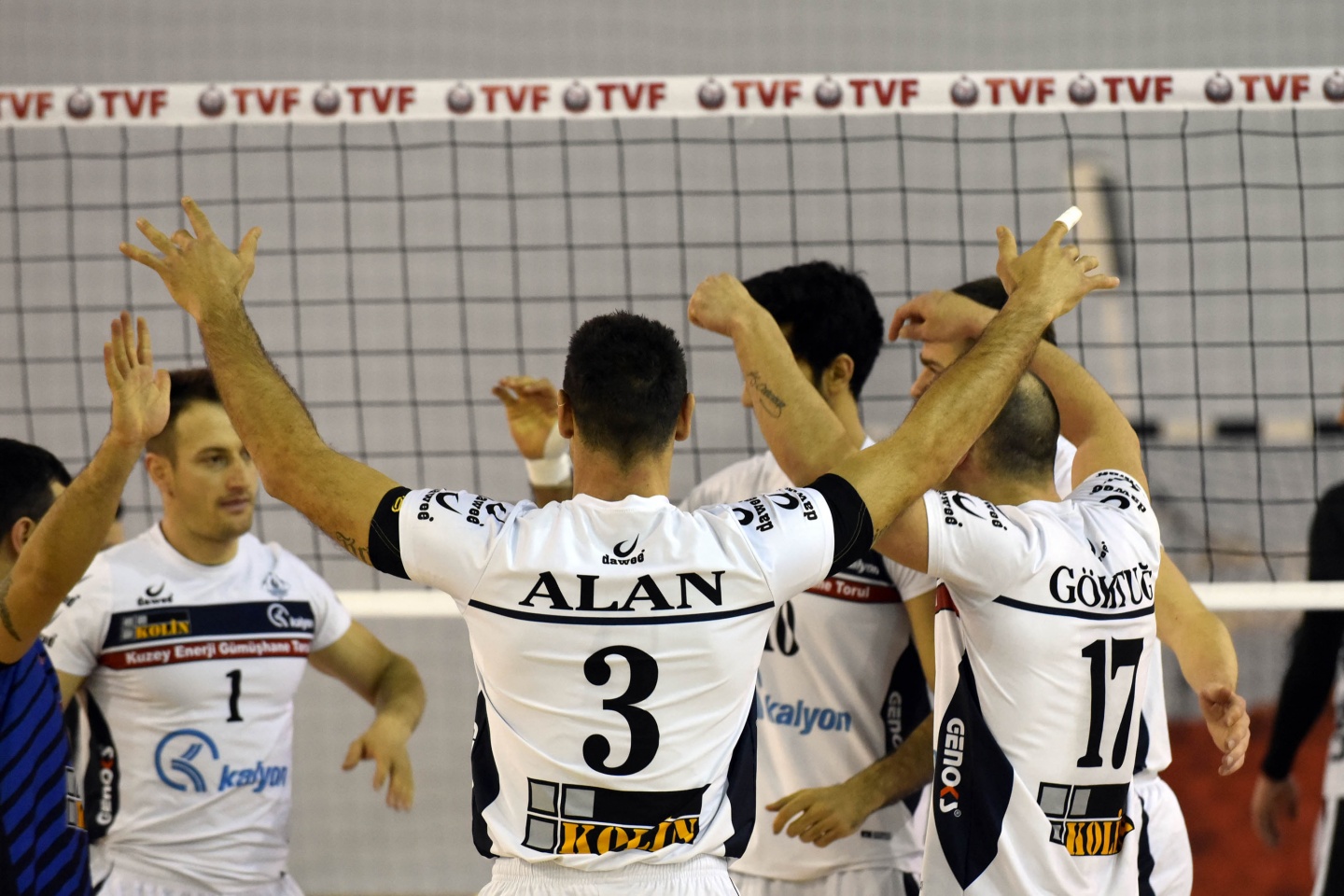 Torul ligi lider bitirdi: 3-0 31