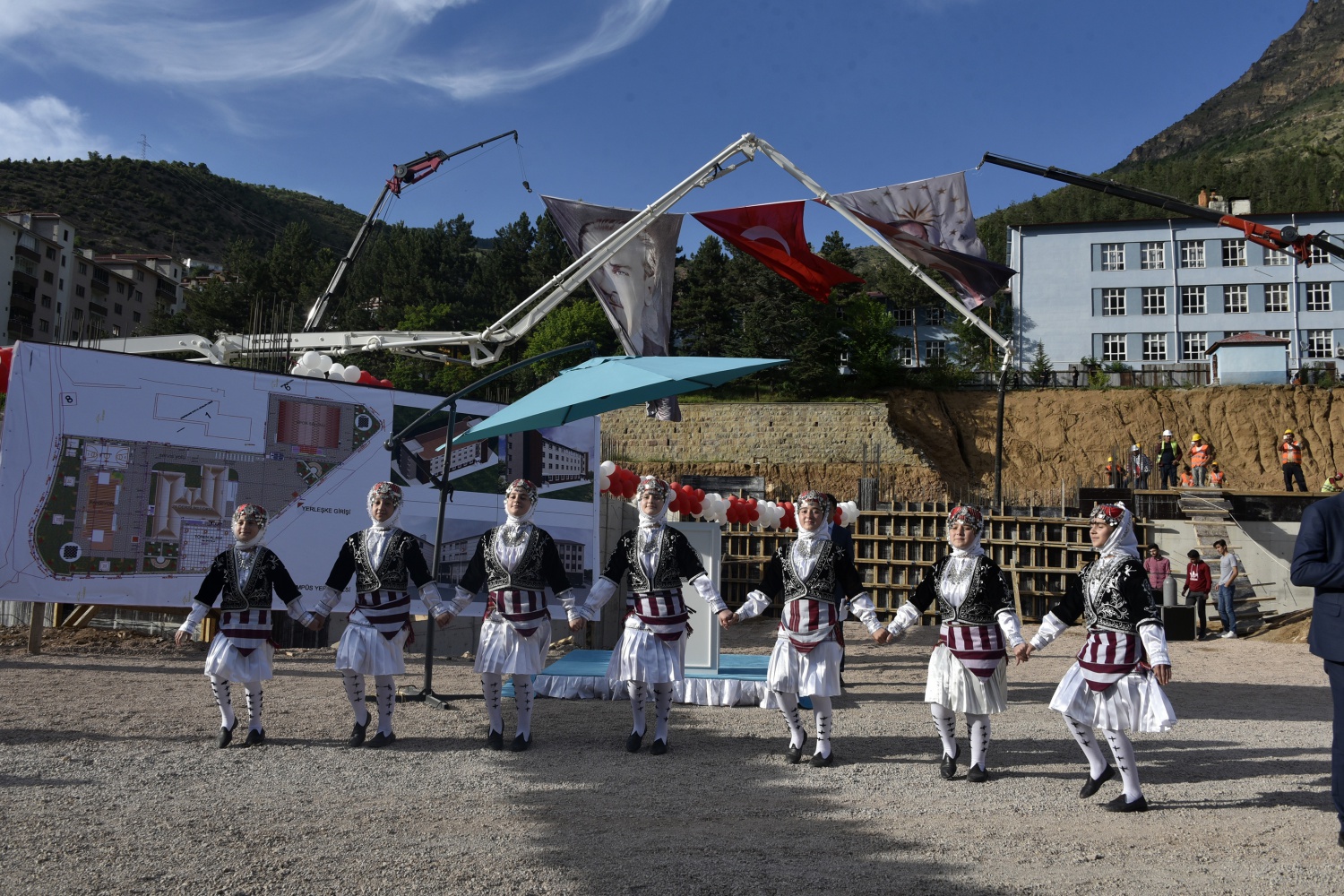 Başbakan Yardımcısı Fikri Işık Gümüşhane’de 11