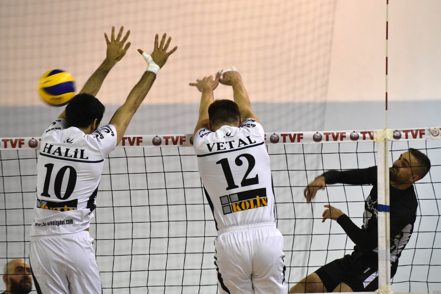 Torul ligi lider bitirdi: 3-0 22