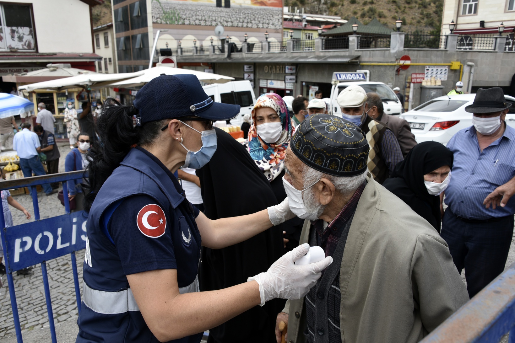Gümüşhane’de koronavirüs denetimleri devam ediyor 1