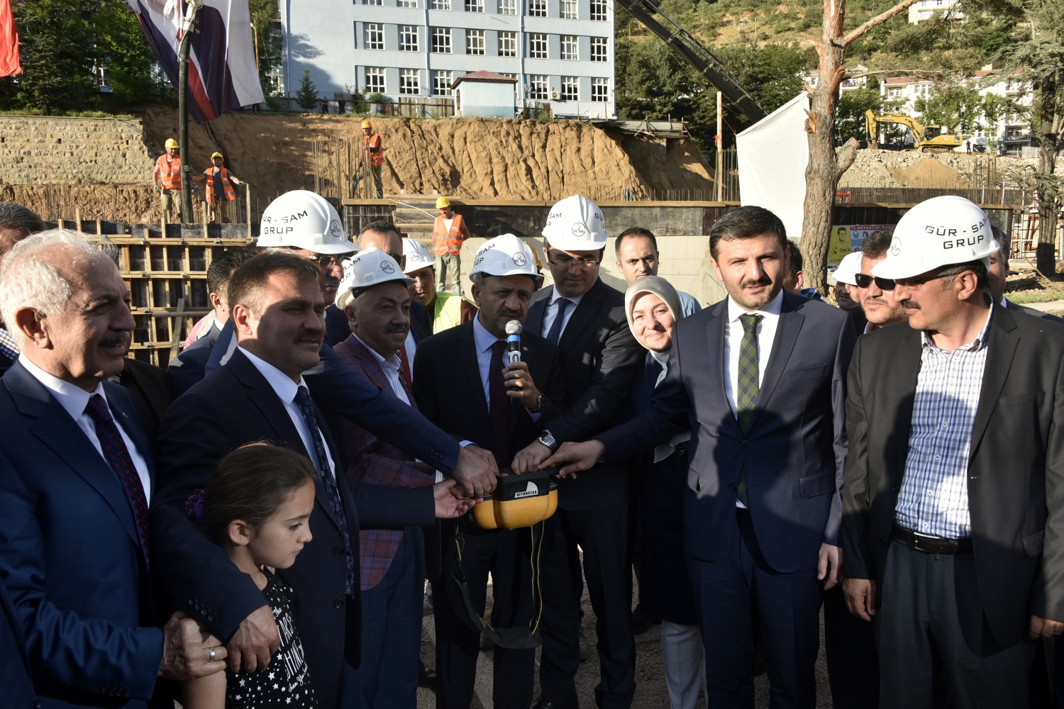 Başbakan Yardımcısı Fikri Işık Gümüşhane’de 27