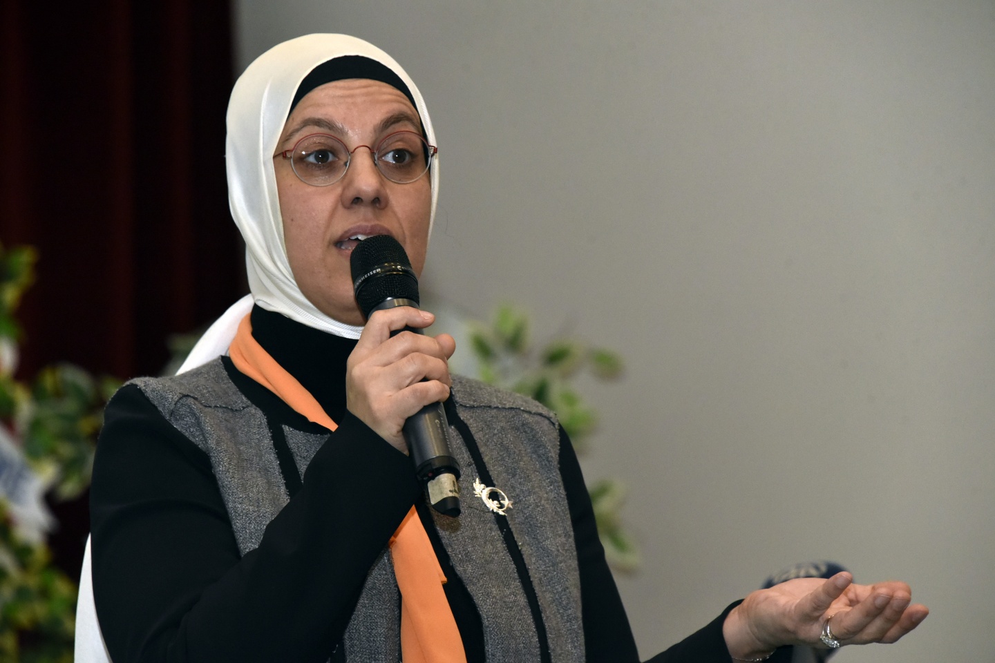 AK Parti Kadın Kollarında Münire Şeyhoğlu dönemi 24