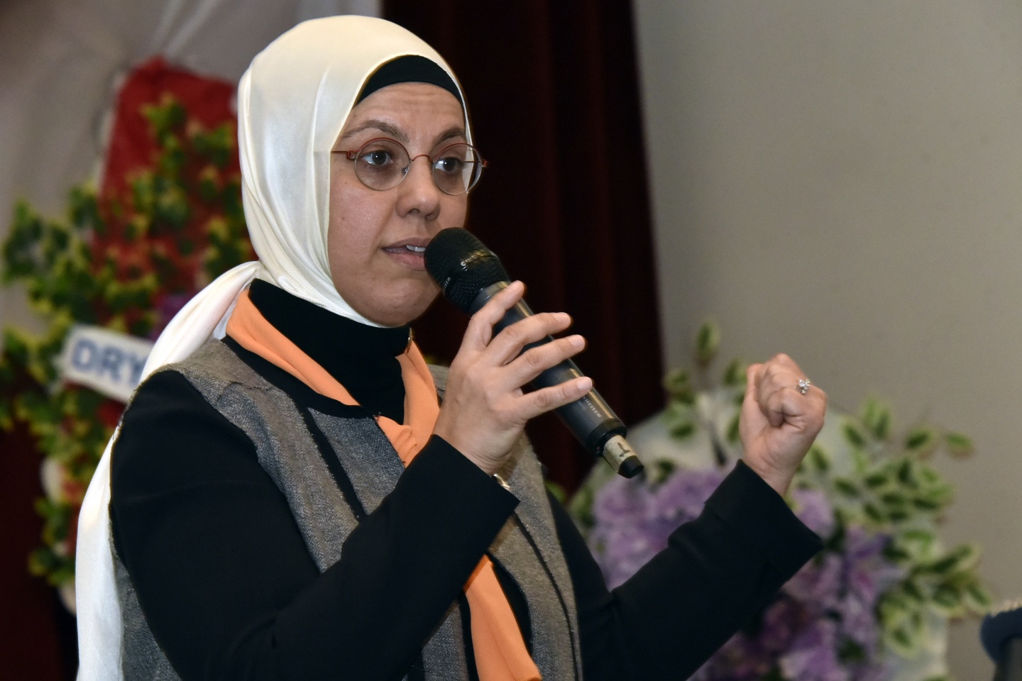 AK Parti Kadın Kollarında Münire Şeyhoğlu dönemi 32