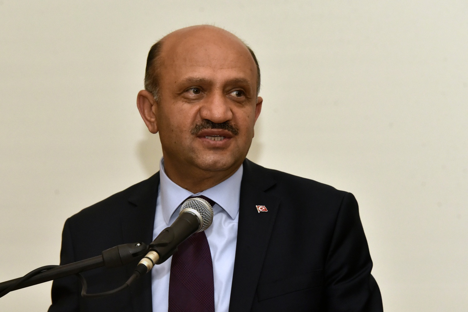 'Yıkacağız, yaptırmayacağız diyenlere inat Salyazı Havalimanının temelini haftaya Başbakanımızla birlikte atacağız' 12