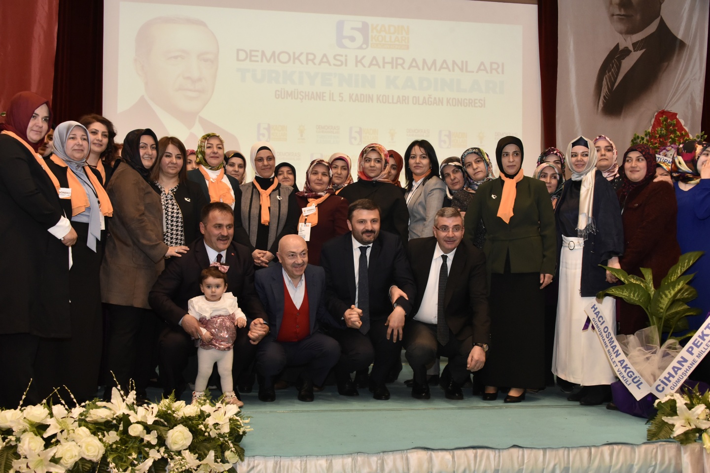 AK Parti Kadın Kollarında Münire Şeyhoğlu dönemi 37