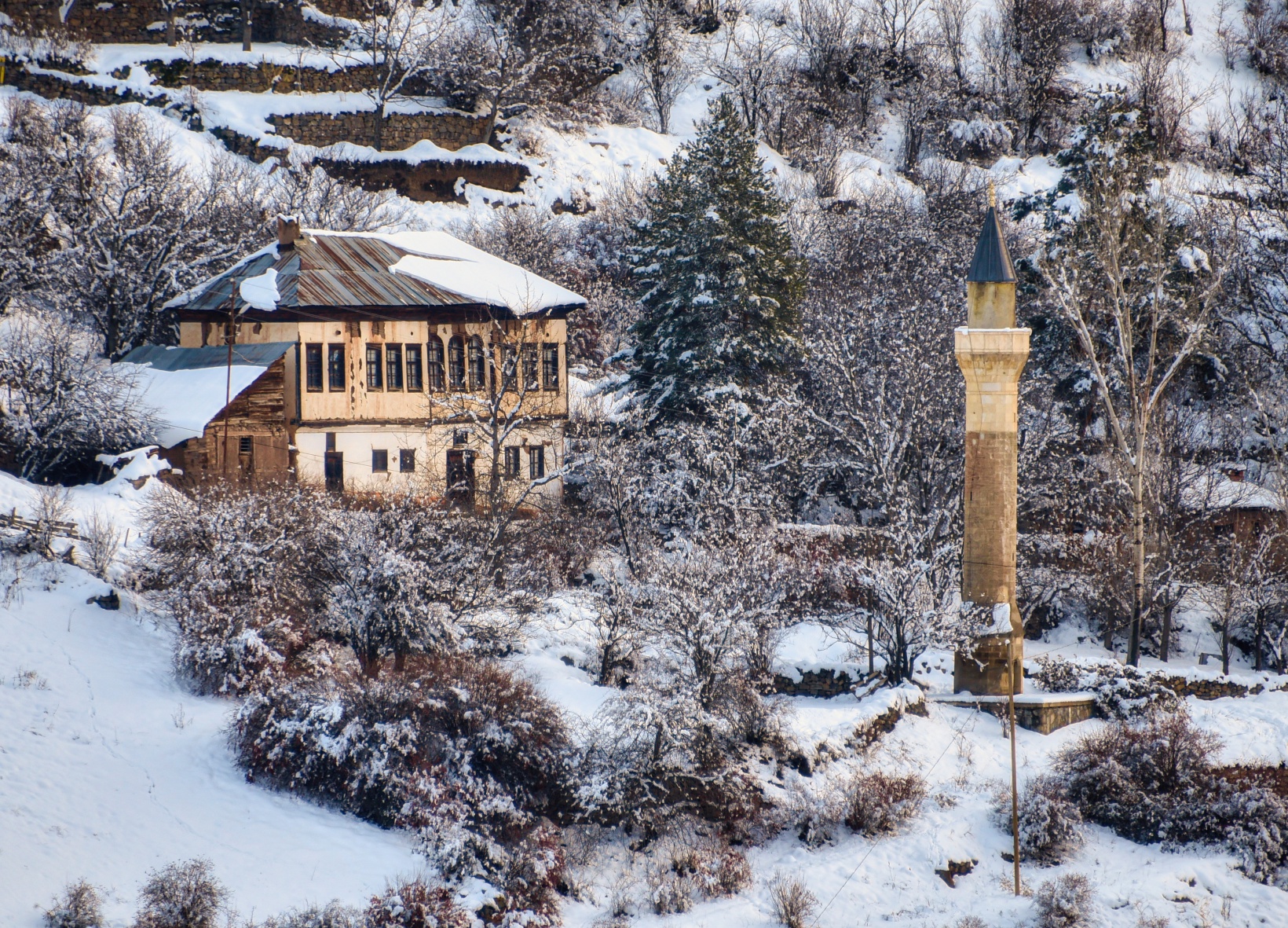 Tarihi kentte kış güzelliği 6