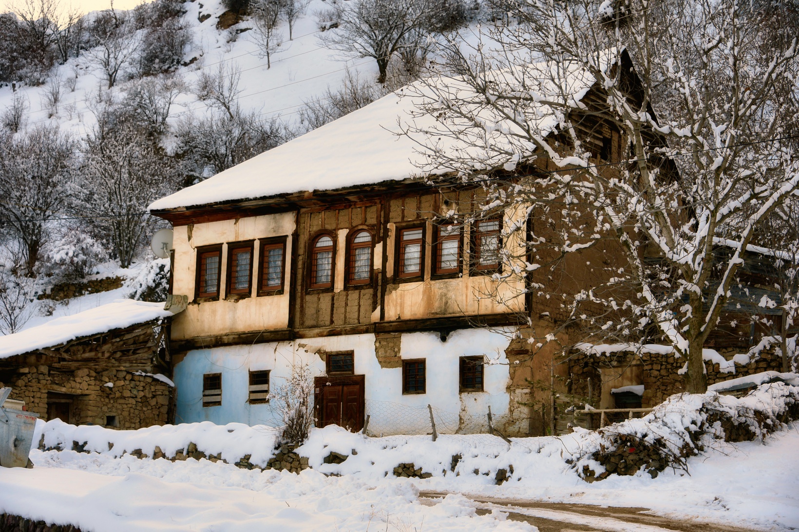 Tarihi kentte kış güzelliği 16