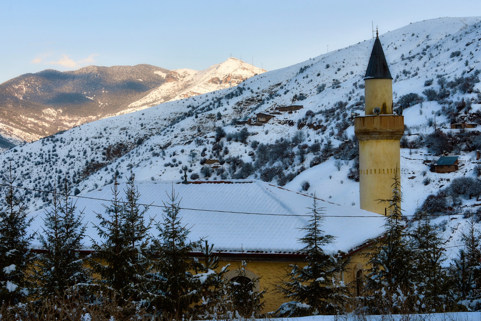 Tarihi kentte kış güzelliği 7