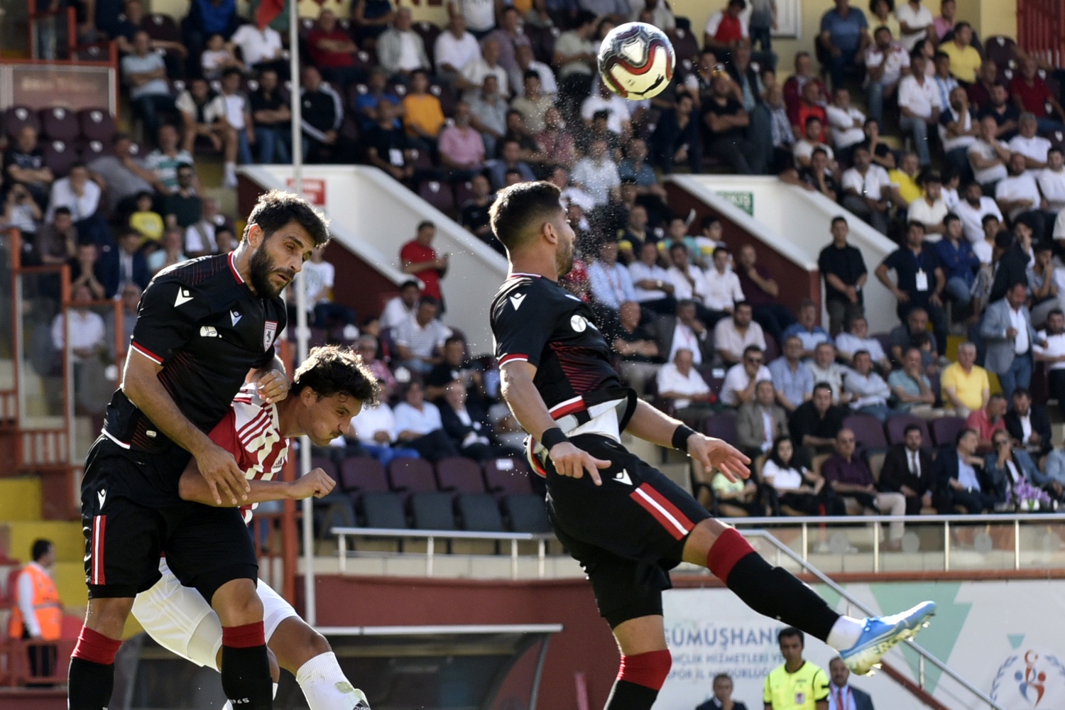 Gümüş kötü başladı: 0-2 48