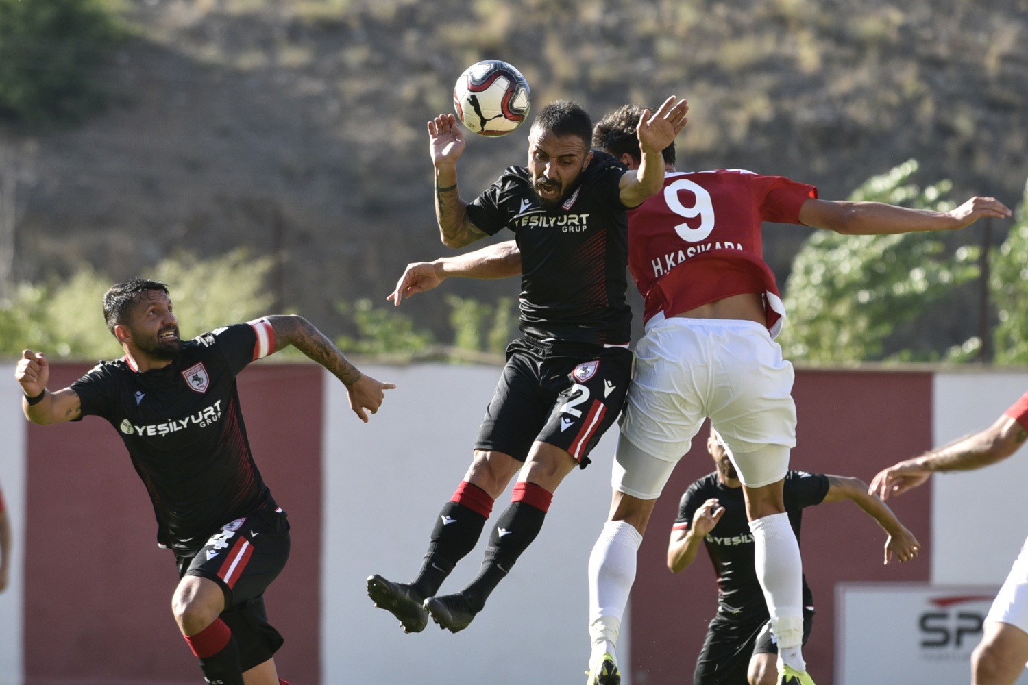 Gümüş kötü başladı: 0-2 52