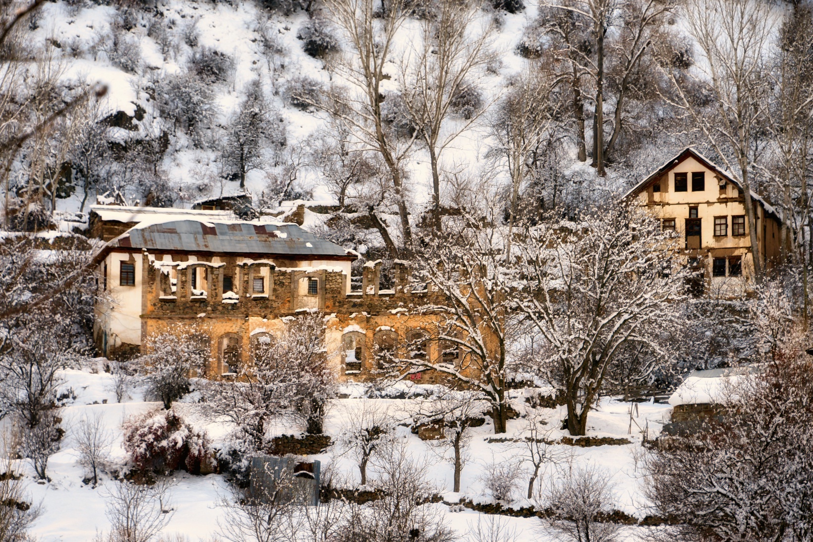 Tarihi kentte kış güzelliği 10
