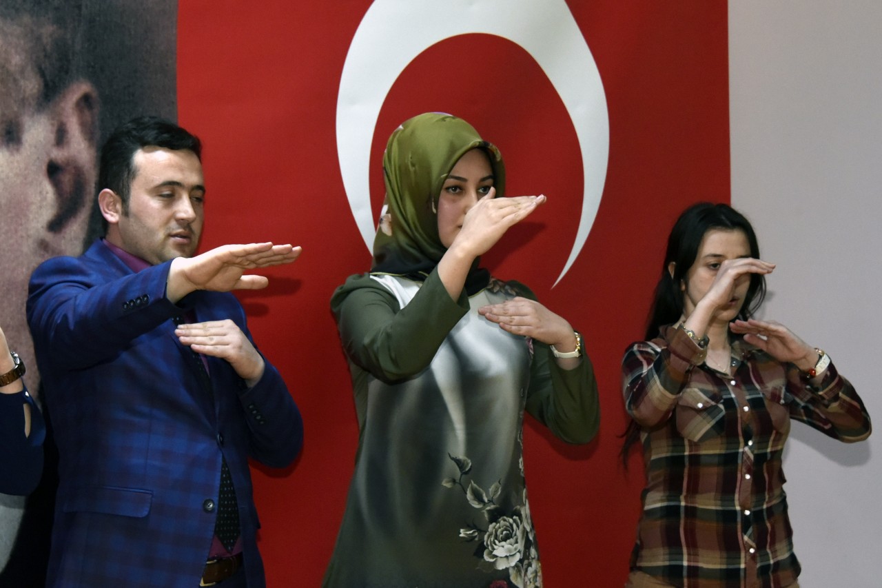 Gümüşhane’de İşaret Dili Kursu Sertifika Töreni Yapıldı 3