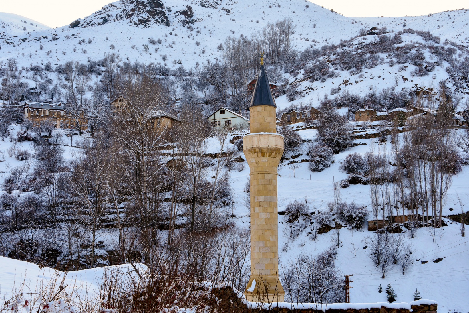 Tarihi kentte kış güzelliği 13