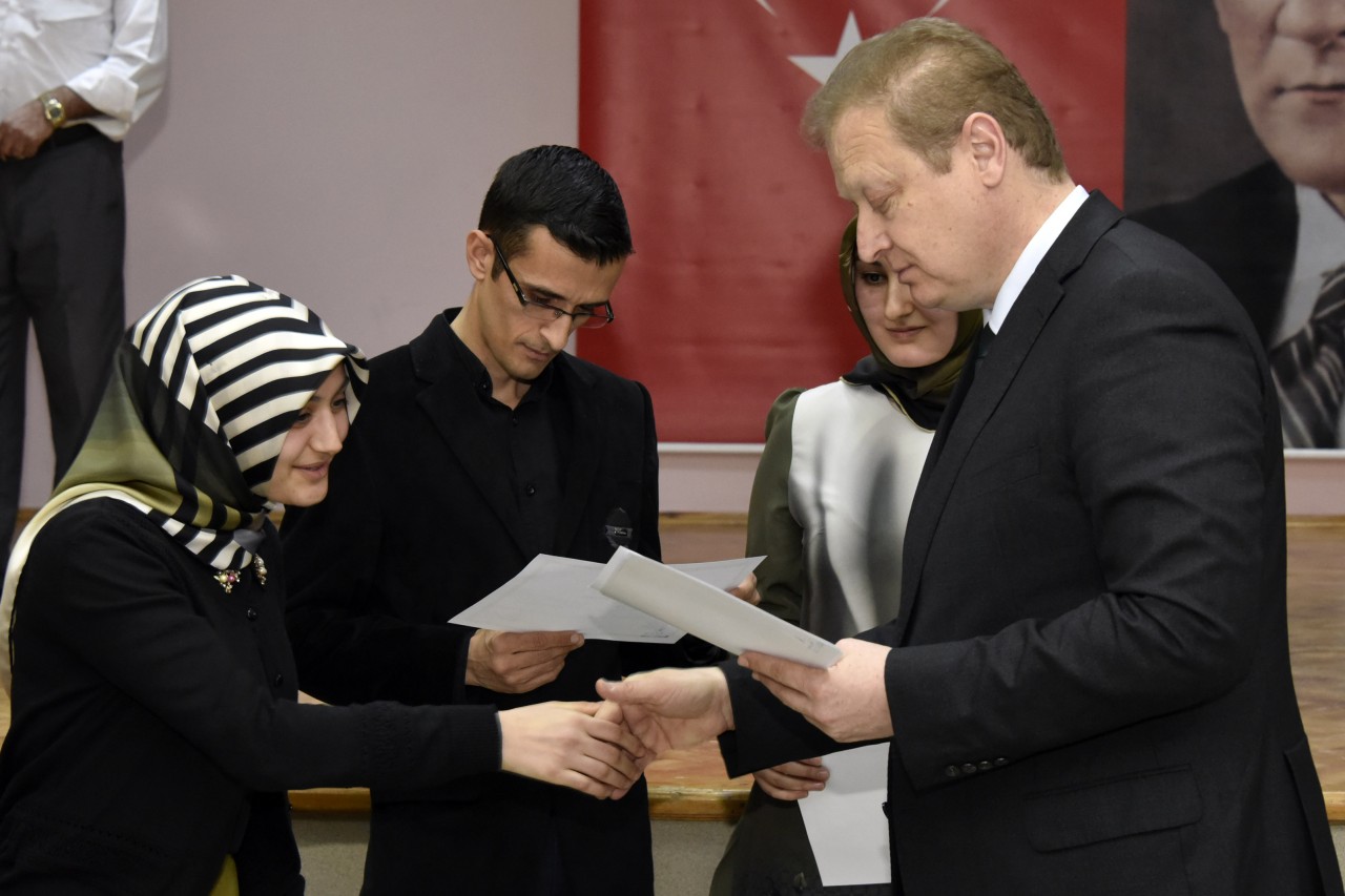 Gümüşhane’de İşaret Dili Kursu Sertifika Töreni Yapıldı 6