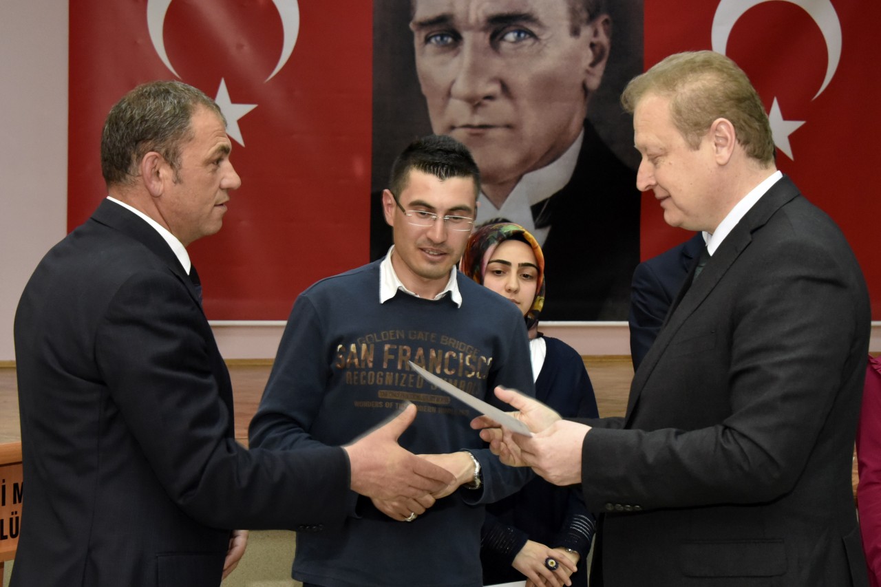 Gümüşhane’de İşaret Dili Kursu Sertifika Töreni Yapıldı 12