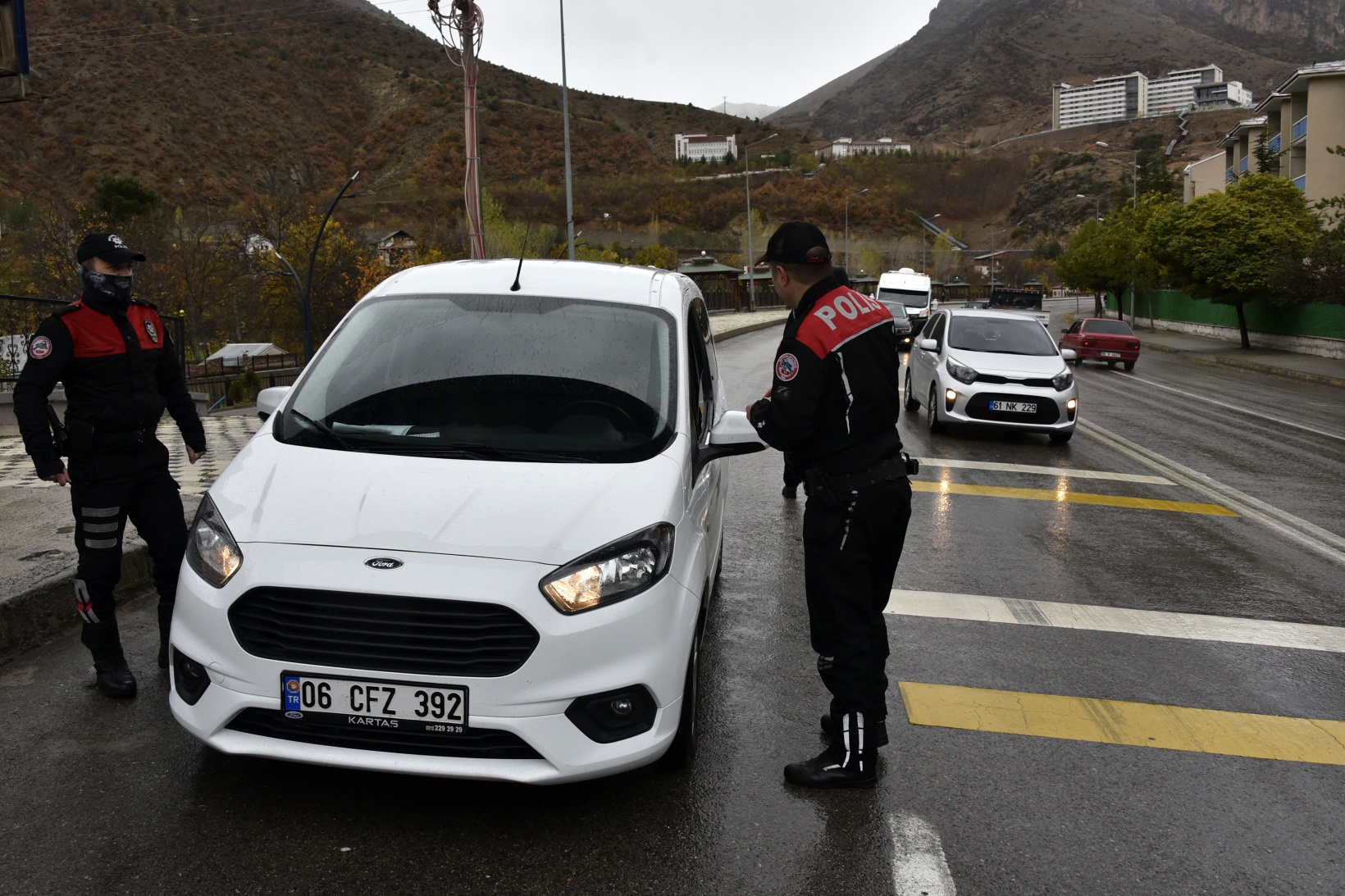 Gümüşhane Emniyetinin asayiş uygulamaları devam ediyor 6