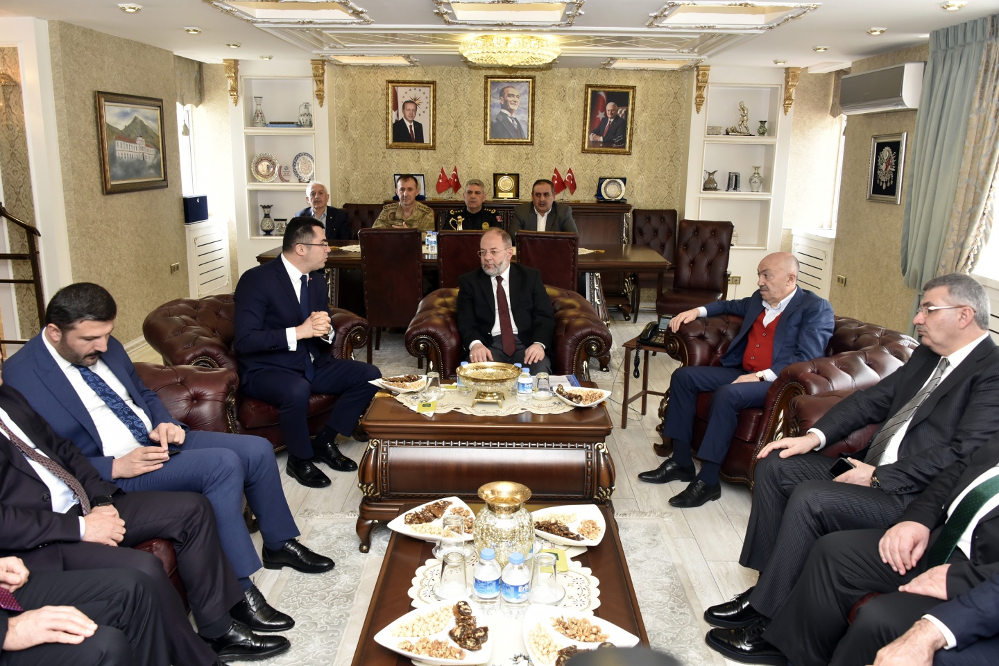 Başbakan Yardımcısı Recep Akdağ Gümüşhane’de 10